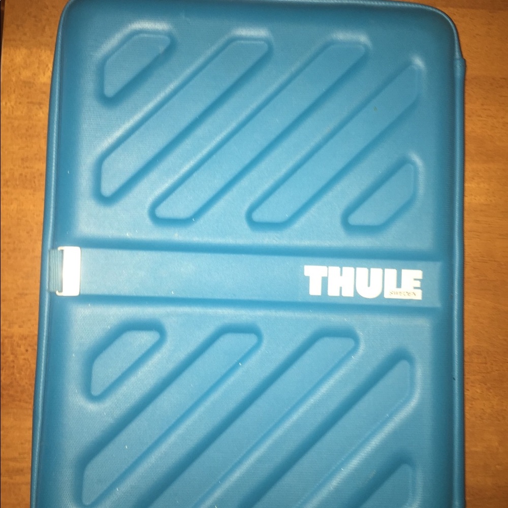 COMPUTER CASE